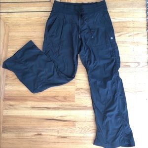 Hemmed studio pant size 6